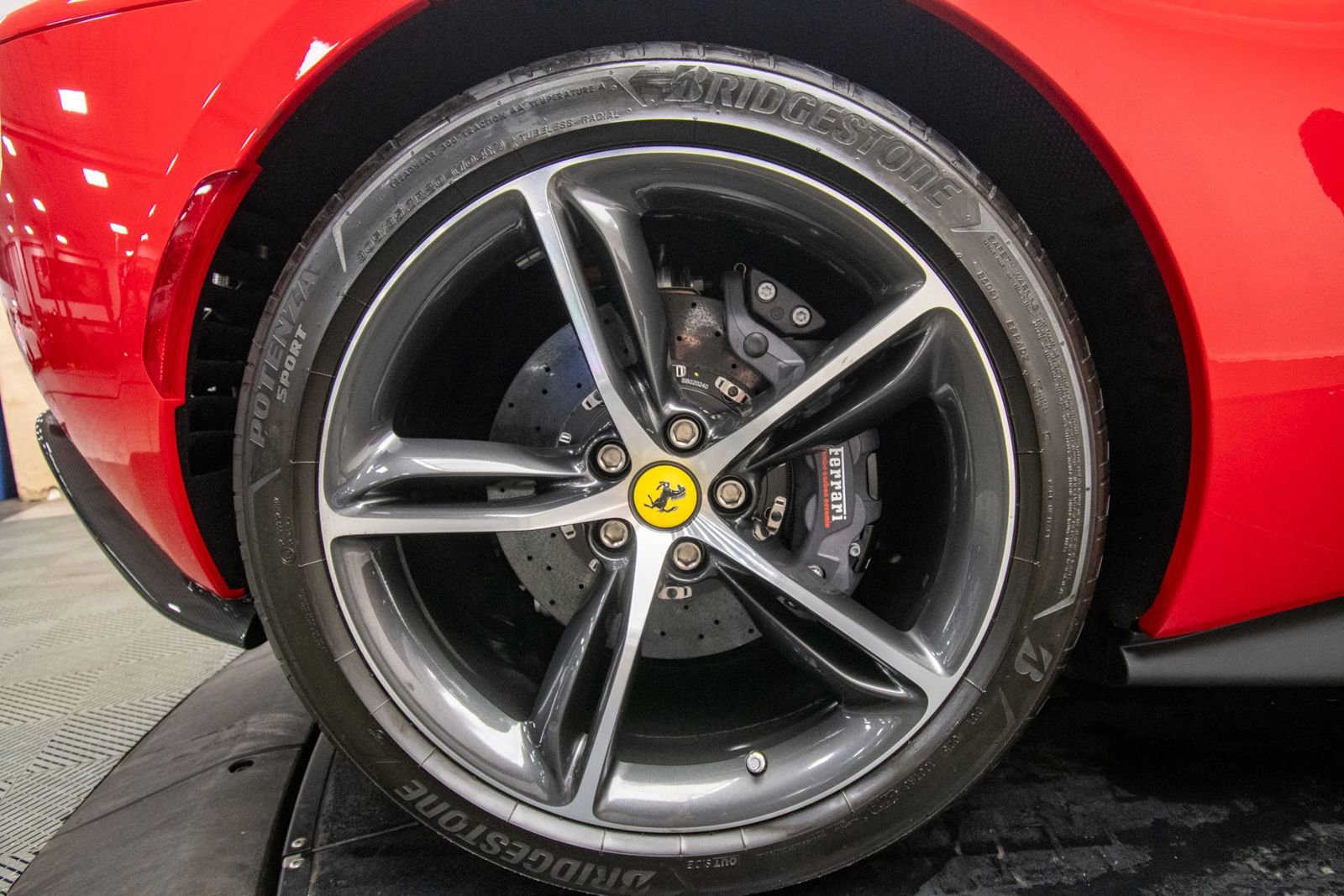 Used 2025 Ferrari 296 GTS RWD image 51