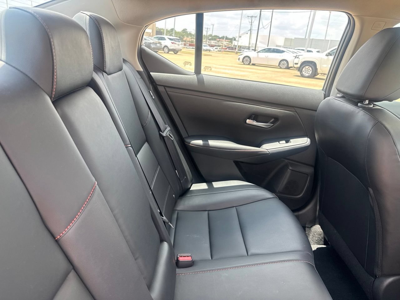 Certified 2024 Nissan Sentra SR w/ SR Premium Package FWD image 31