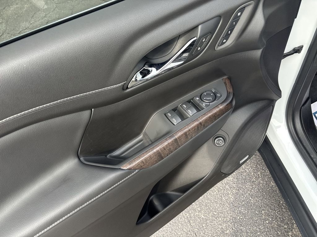 Used 2021 GMC Acadia Denali w/ Denali Ultimate Package image 15