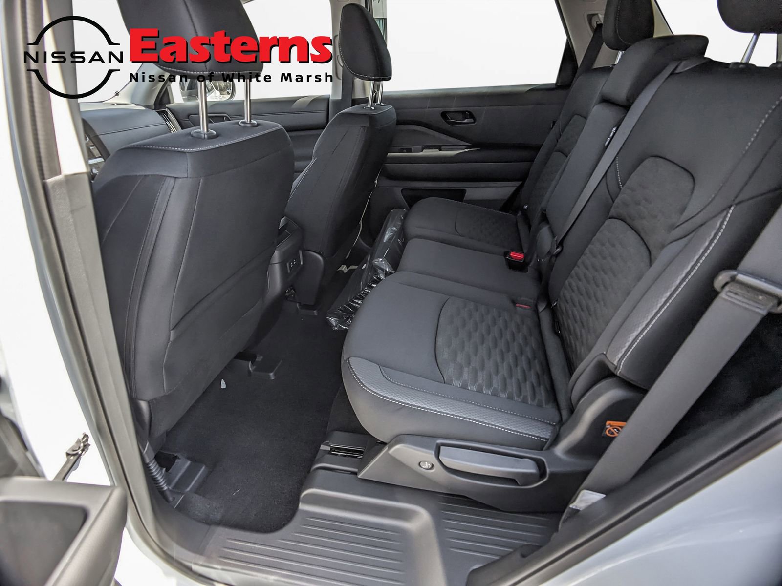 New 2026 Nissan Pathfinder SV image 21