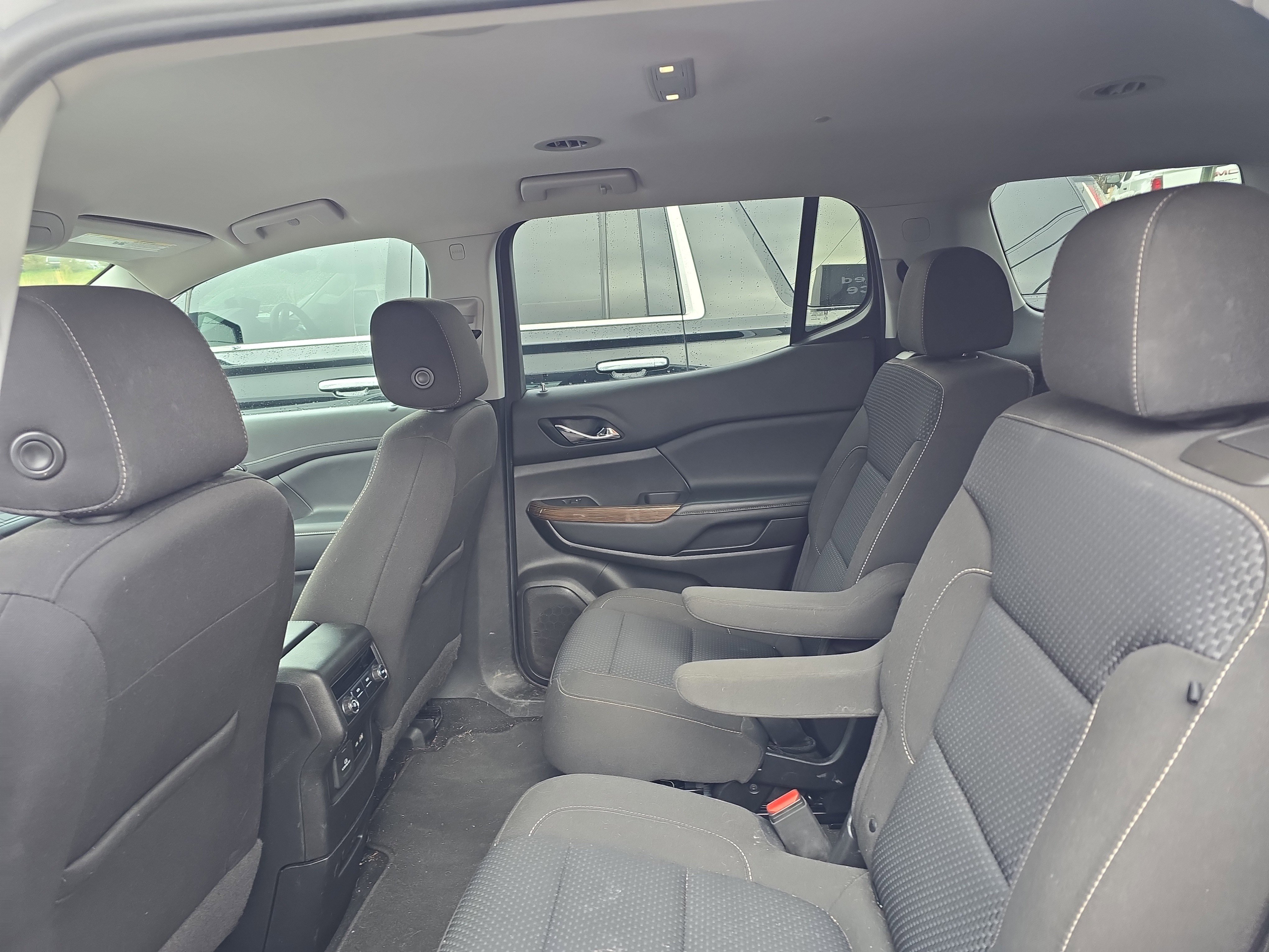 Used 2020 GMC Acadia SLE w/ Driver Convenience Package AWD/4WD image 8