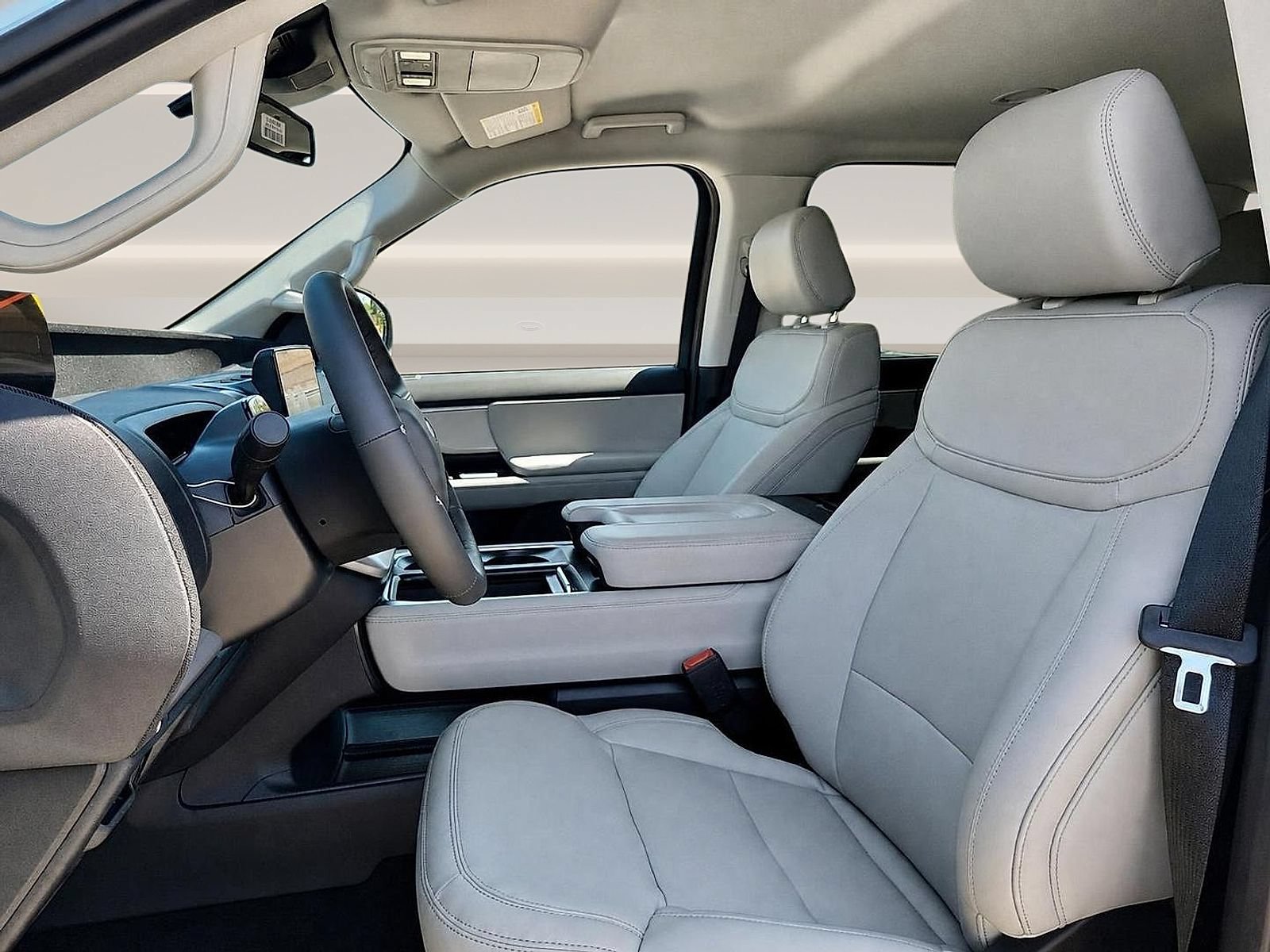 New 2027 Ford Expedition Max Active RWD image 13