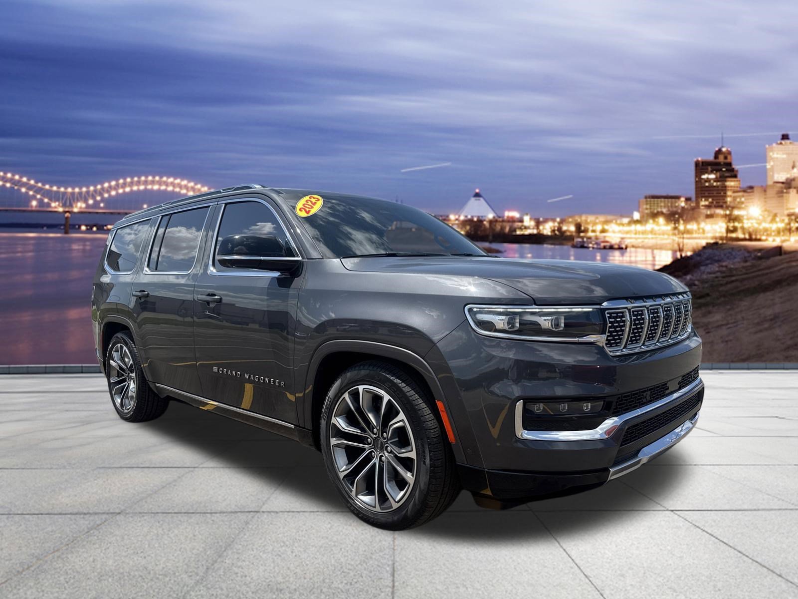 Used 2023 Jeep Grand Wagoneer Series III AWD/4WD image 4