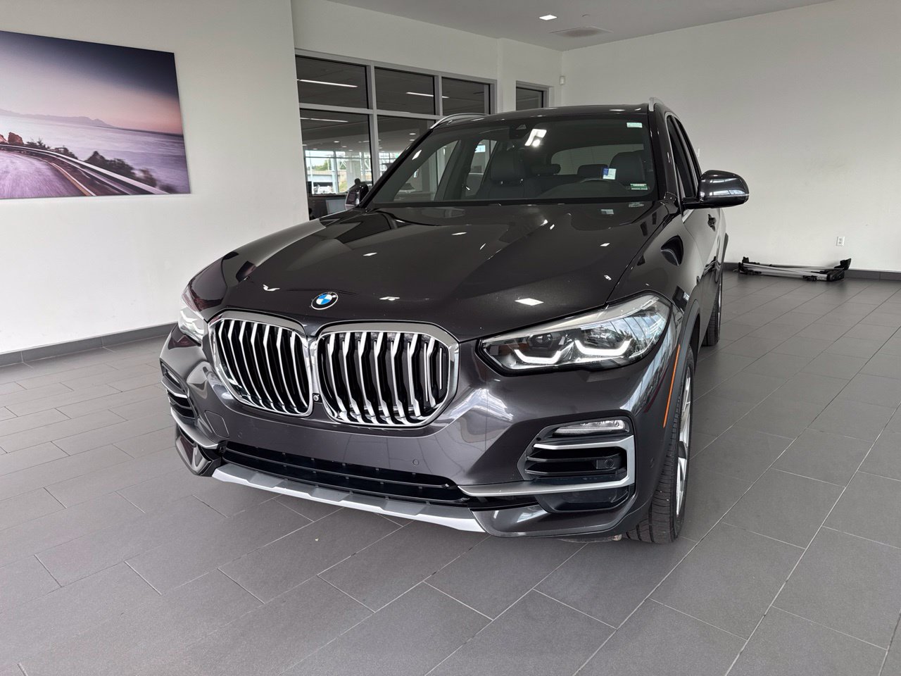 Used 2020 BMW X5 xDrive40i w/ Convenience Package AWD/4WD image 3