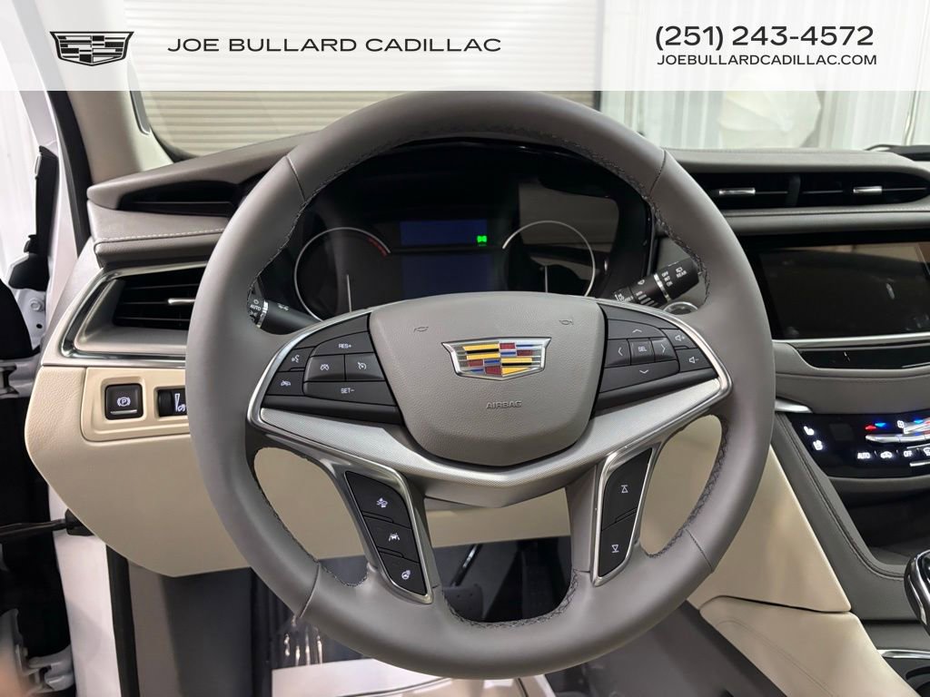 New 2025 Cadillac XT5 Premium Luxury image 9