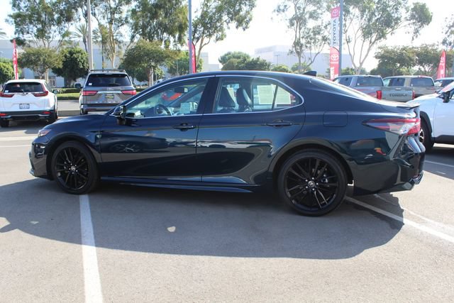 Used 2021 Toyota Camry XSE FWD image 8