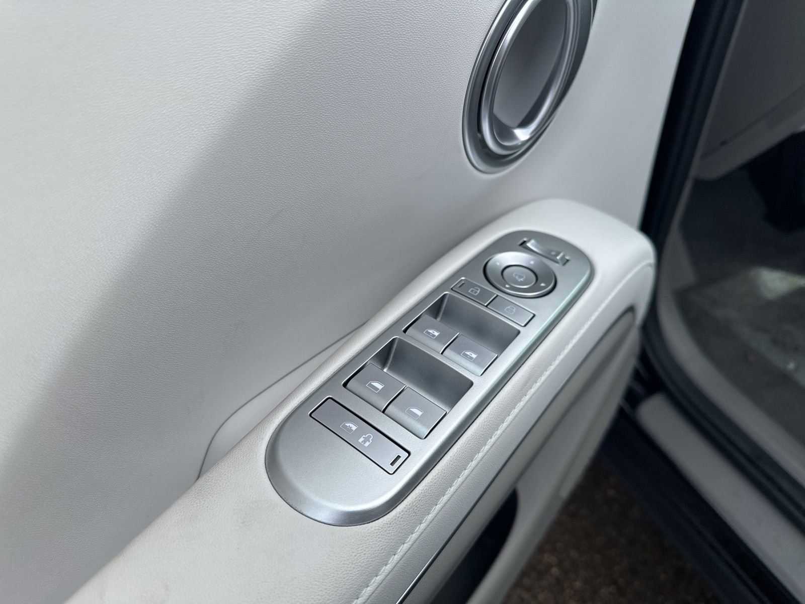 New 2026 Hyundai Palisade SEL Premium image 17