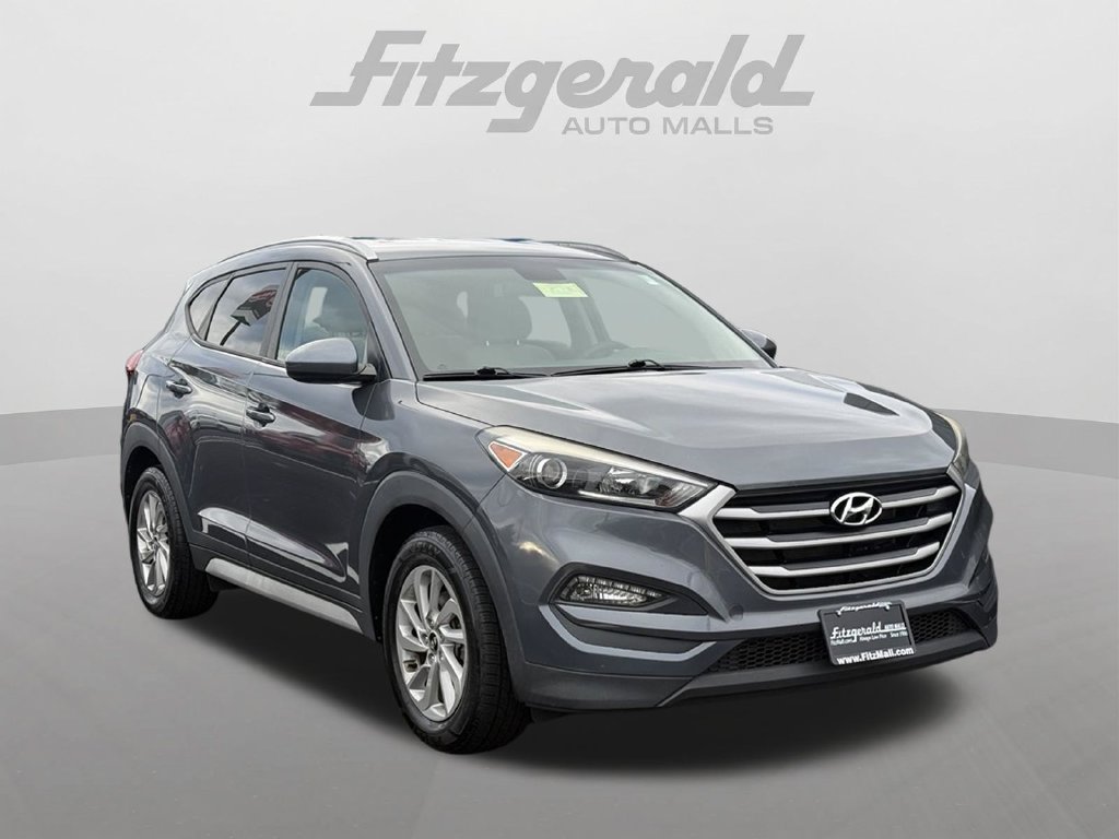 Used 2017 Hyundai Tucson SE w/ SE Popular Package 02