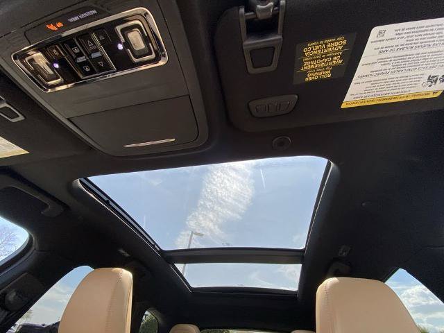 Used 2023 Lincoln Corsair Reserve w/ Equipment Group 201A FWD image 15