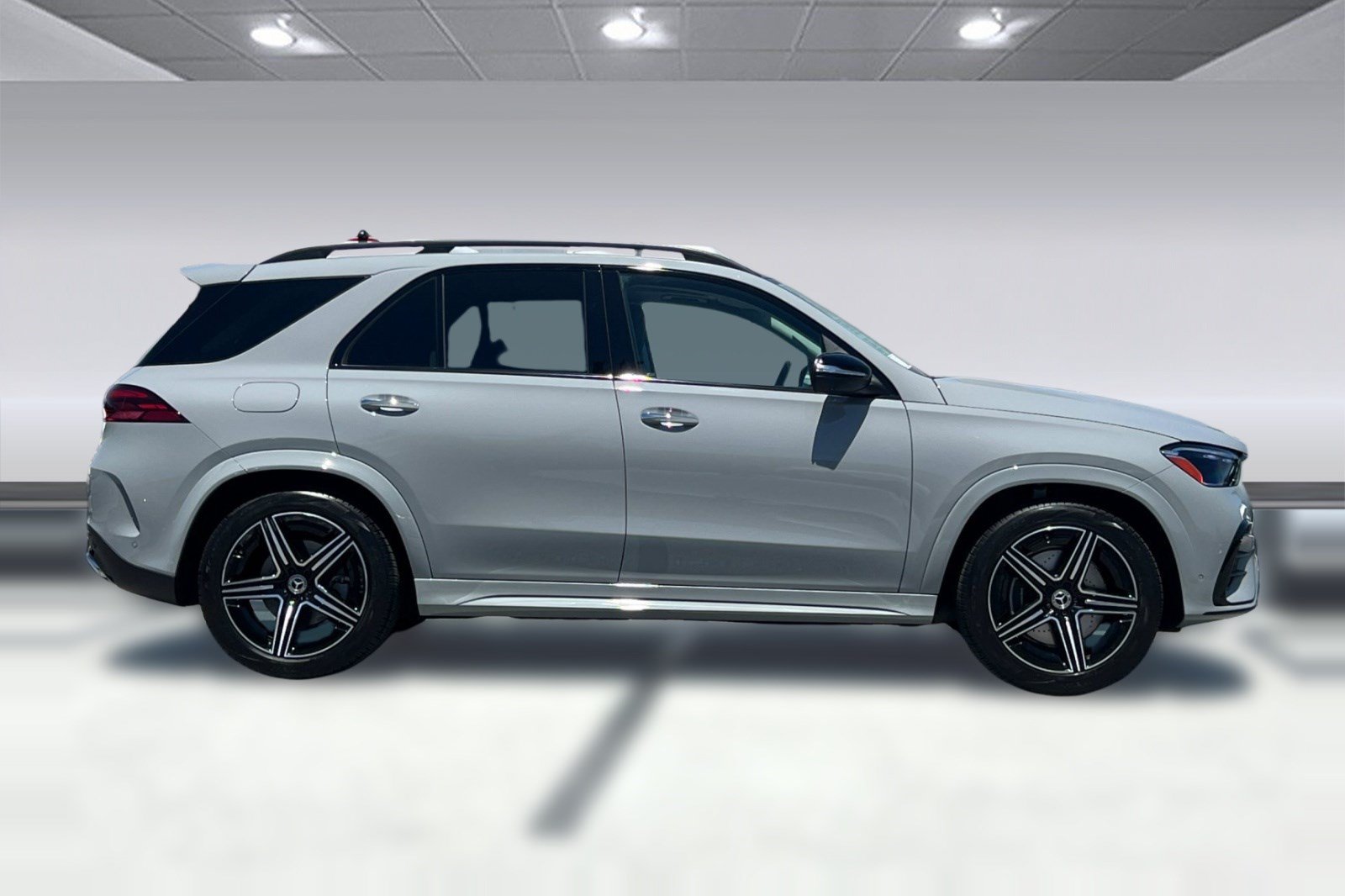 Certified 2025 Mercedes-Benz GLE 350 4MATIC image 7