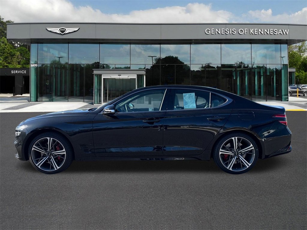 Used 2025 Genesis G70 2.5T w/ Sport Prestige Package image 4