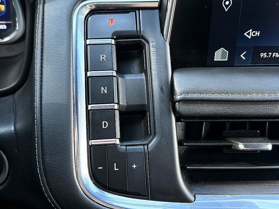 Used 2024 Chevrolet Tahoe LT AWD/4WD image 24
