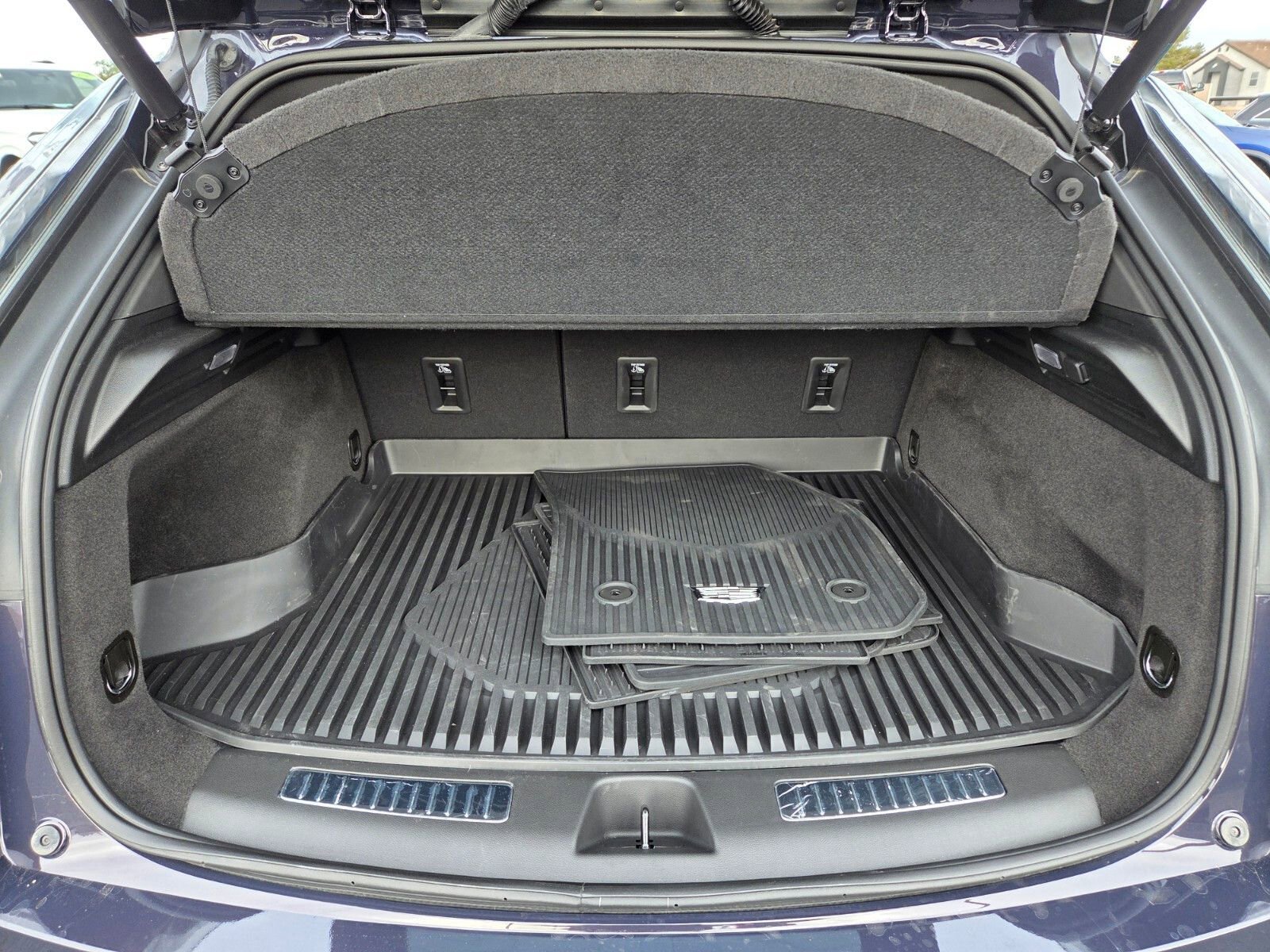Used 2024 Cadillac XT4 Sport w/ Cold Weather Package image 13