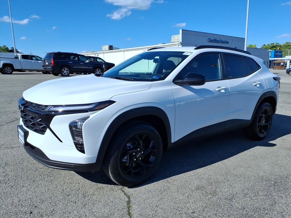New 2026 Chevrolet Trax LT FWD image 8