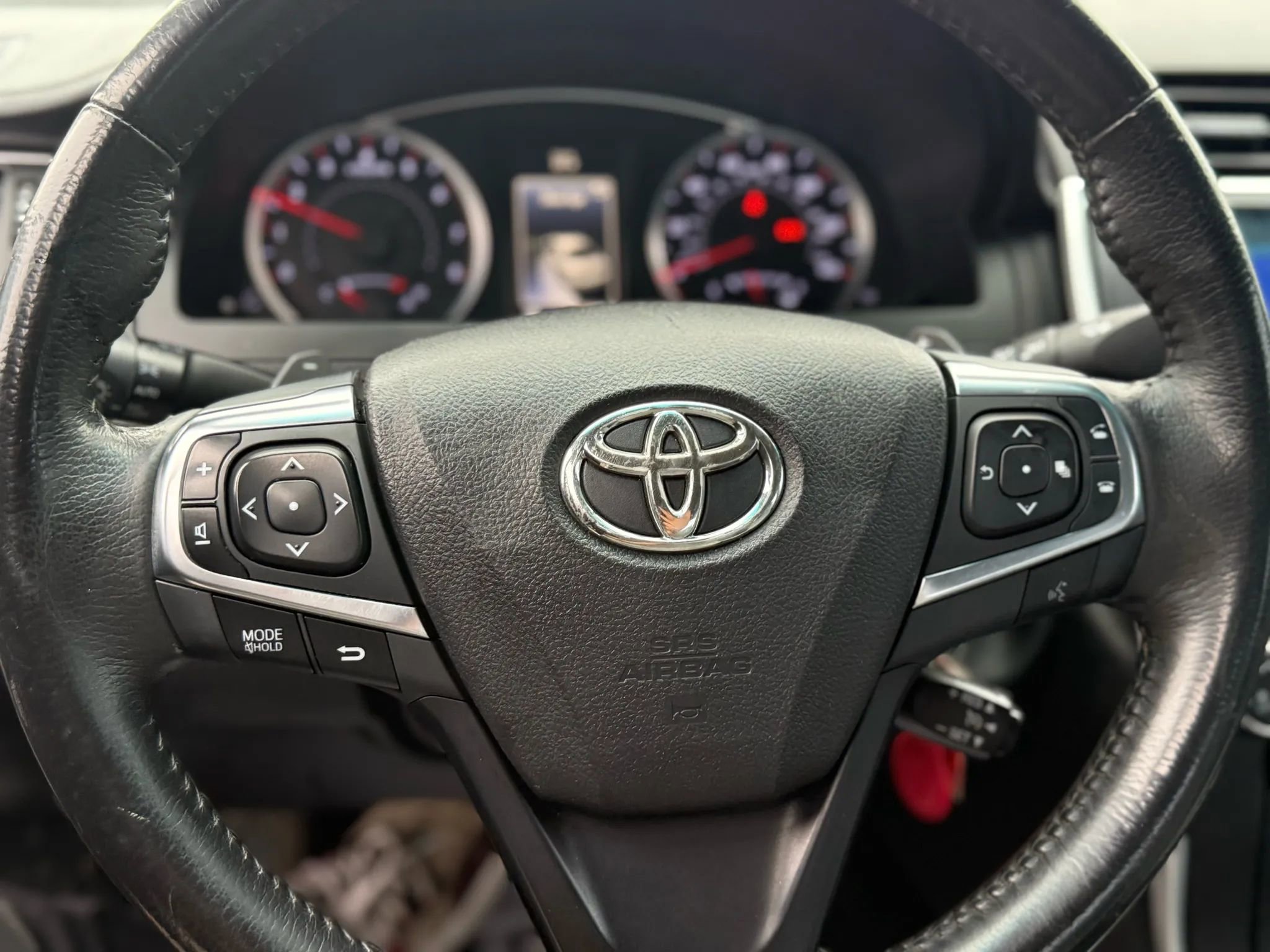 Used 2017 Toyota Camry SE image 26