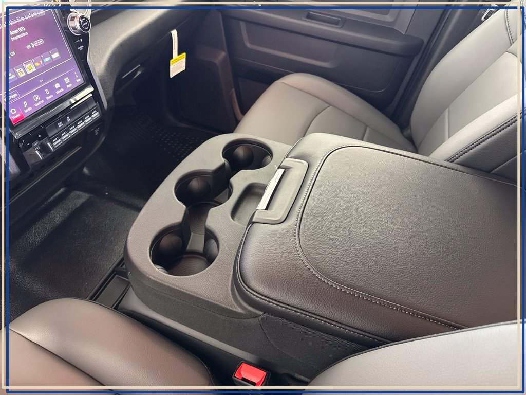 New 2026 RAM 2500 Tradesman AWD/4WD image 25