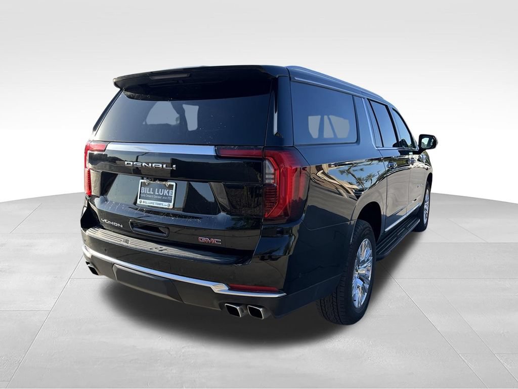 Used 2025 GMC Yukon XL Denali AWD/4WD image 6