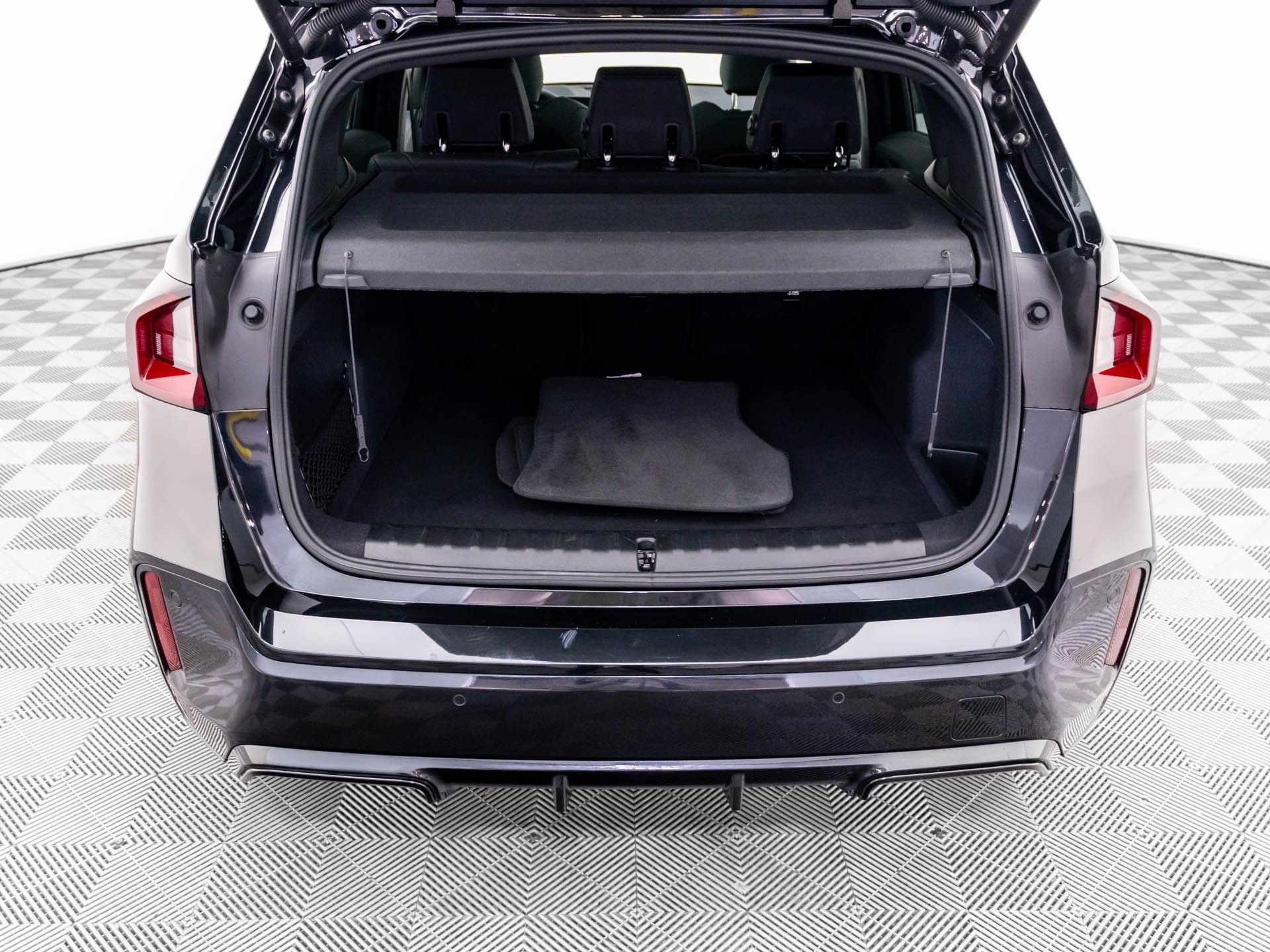 Certified 2025 BMW X1 xDrive28i w/ Technology Package image 31