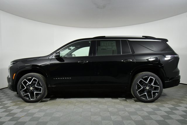 New 2026 Chevrolet Traverse High Country w/ LPO, Floor Liner Package image 16