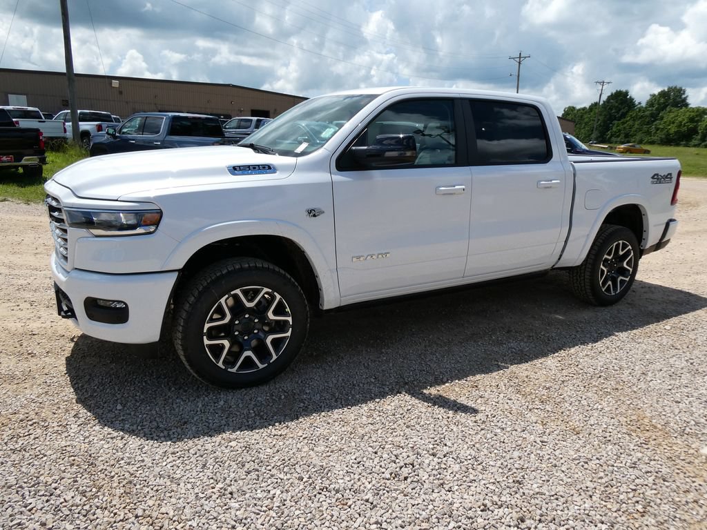 New 2026 RAM 1500 Laramie w/ Laramie Southwest Edition AWD/4WD image 7