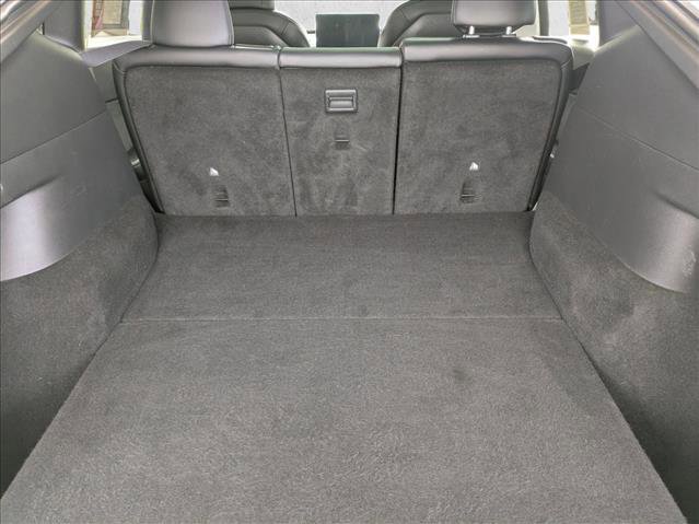 Used 2021 Tesla Model Y Long Range image 6
