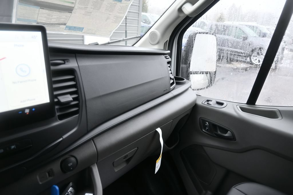 New 2026 Ford Transit 250 148 Medium Roof w/ Load Area Protection Package RWD image 30