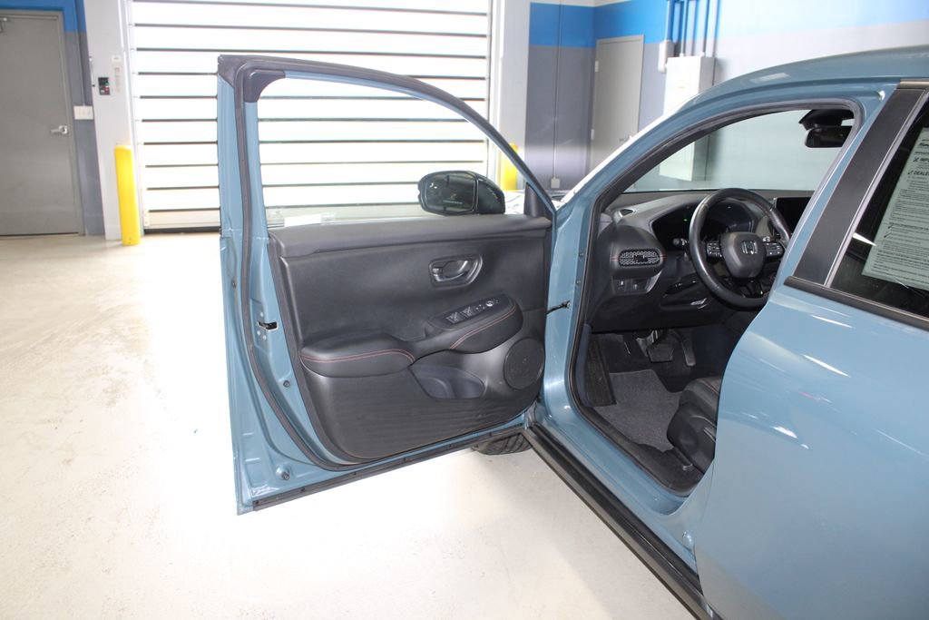 Used 2024 Honda HR-V Sport image 7