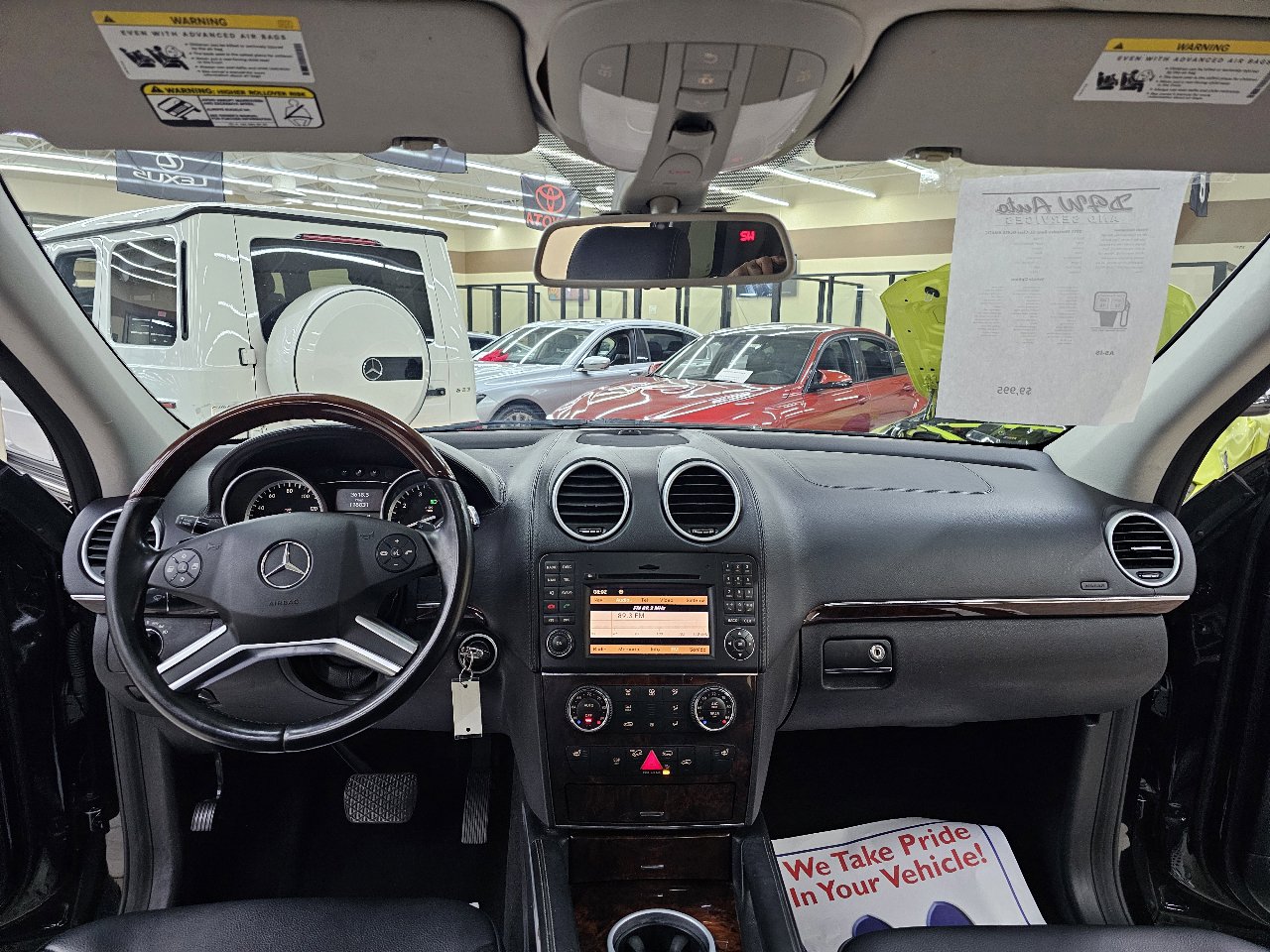 Used 2011 Mercedes-Benz GL 450 4MATIC image 30