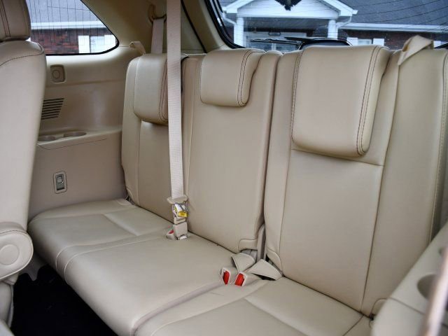 Used 2018 Toyota Highlander XLE image 18