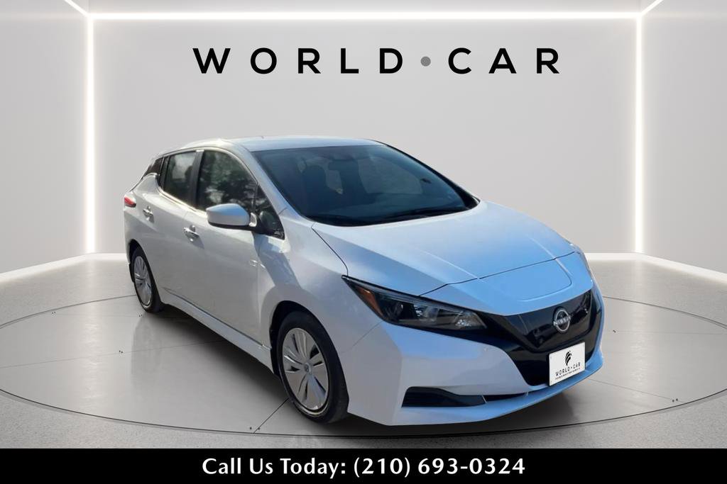 Used 2024 Nissan Leaf S image 1