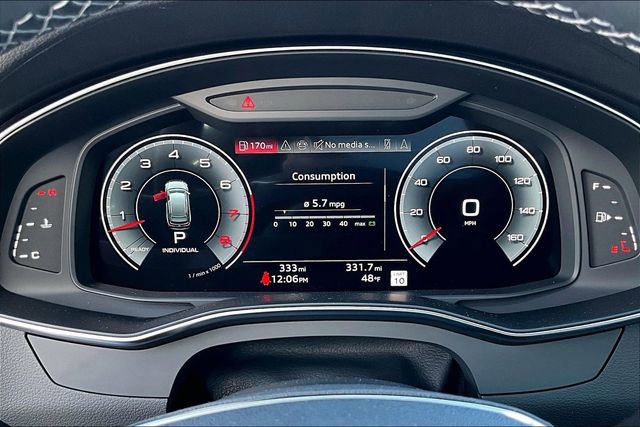 Used 2025 Audi A6 Premium Plus image 13
