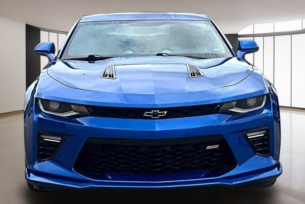 Used 2017 Chevrolet Camaro SS image 3