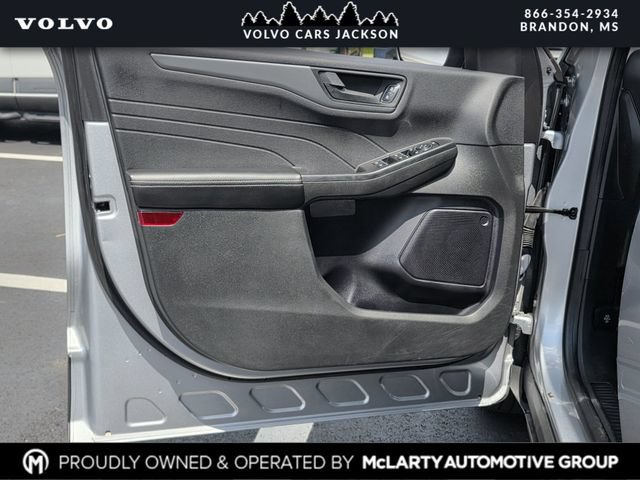 Used 2023 Ford Escape Active FWD image 14