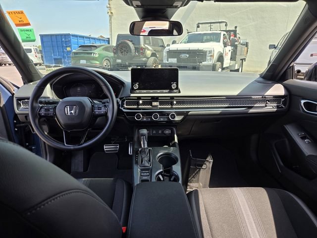 Used 2025 Honda Civic Sport image 13