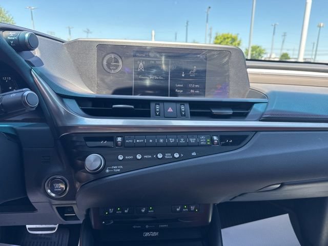 Used 2021 Lexus ES 350 F Sport w/ Accessory Package 2 FWD image 22