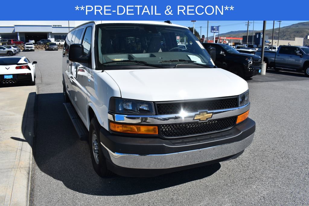 Certified 2025 Chevrolet Express 3500 LT RWD image 7
