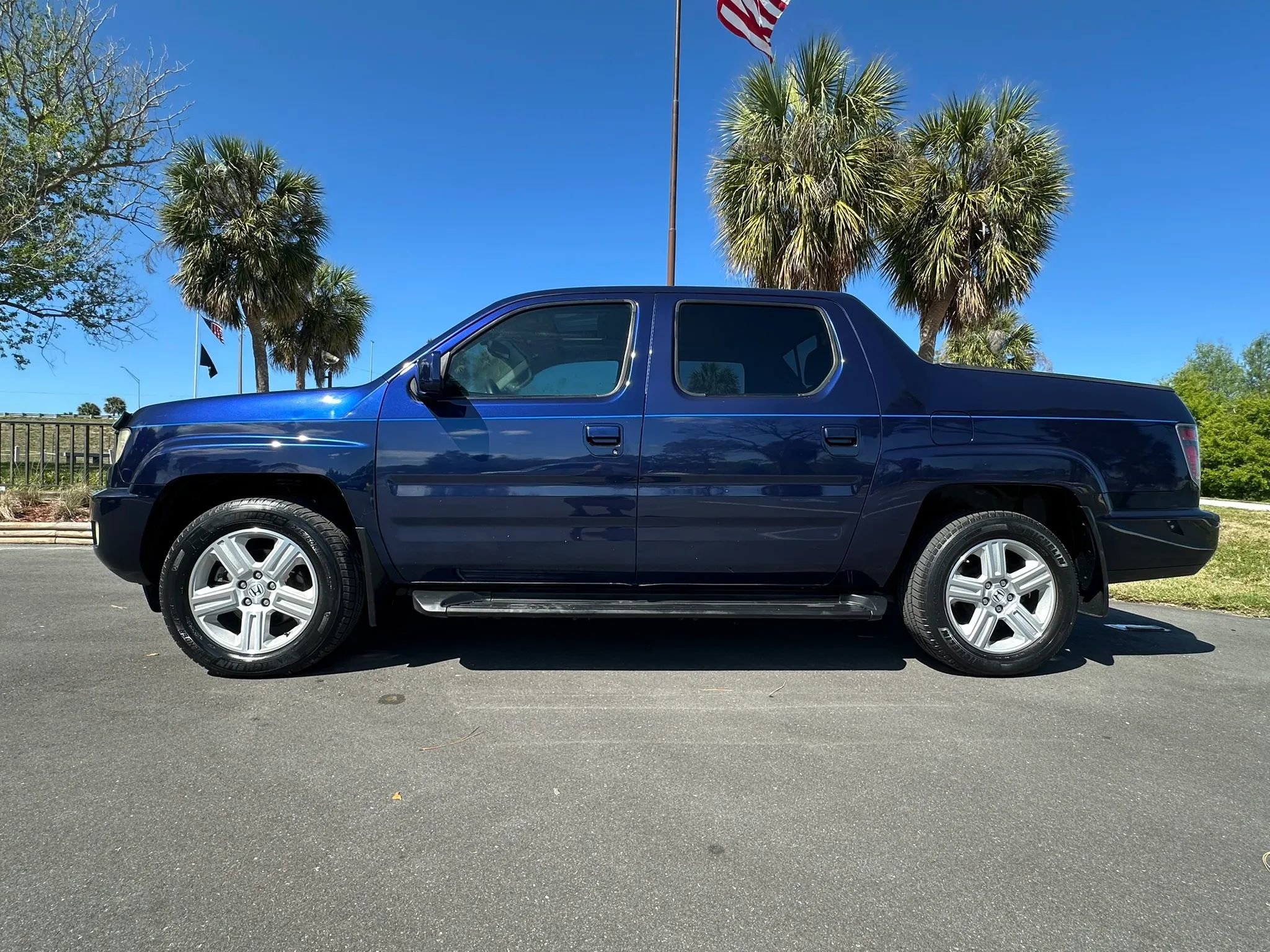 Used 2013 Honda Ridgeline RTL image 10