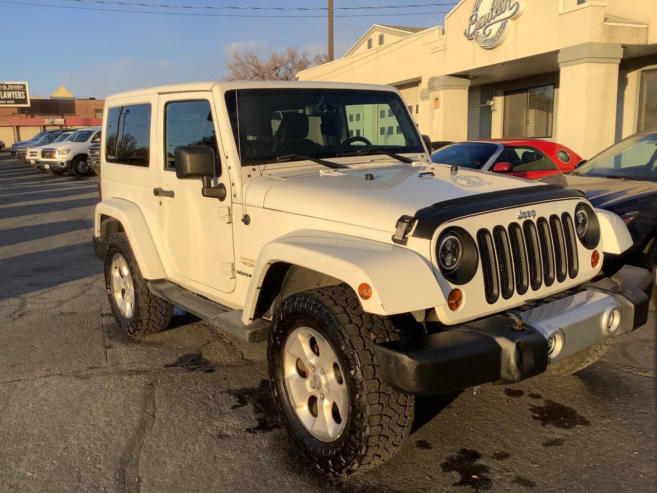 Used 2013 Jeep Wrangler Sahara w/ Connectivity Group image 16