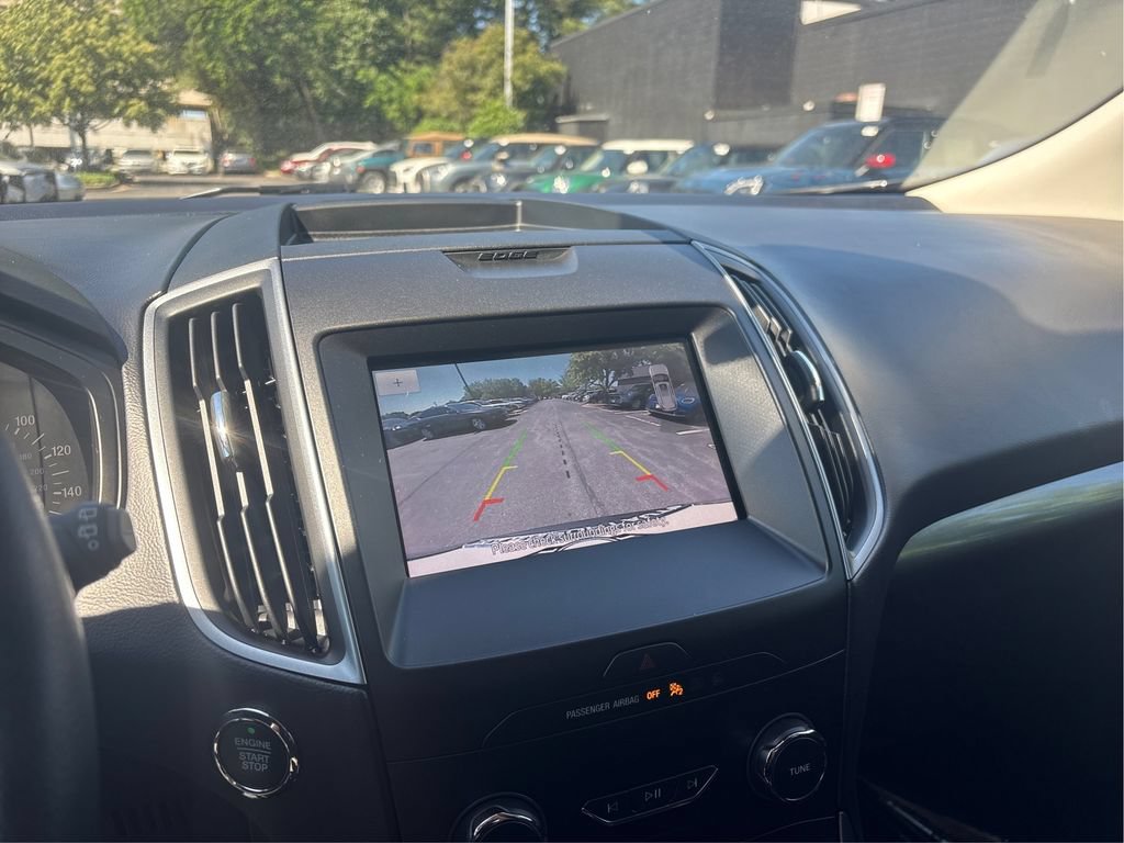 Used 2020 Ford Edge SE FWD image 49