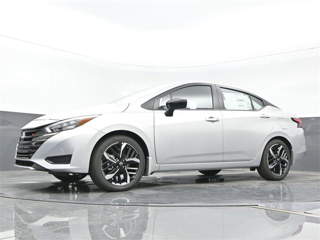 New 2025 Nissan Versa SR w/ Trunk Package image 21