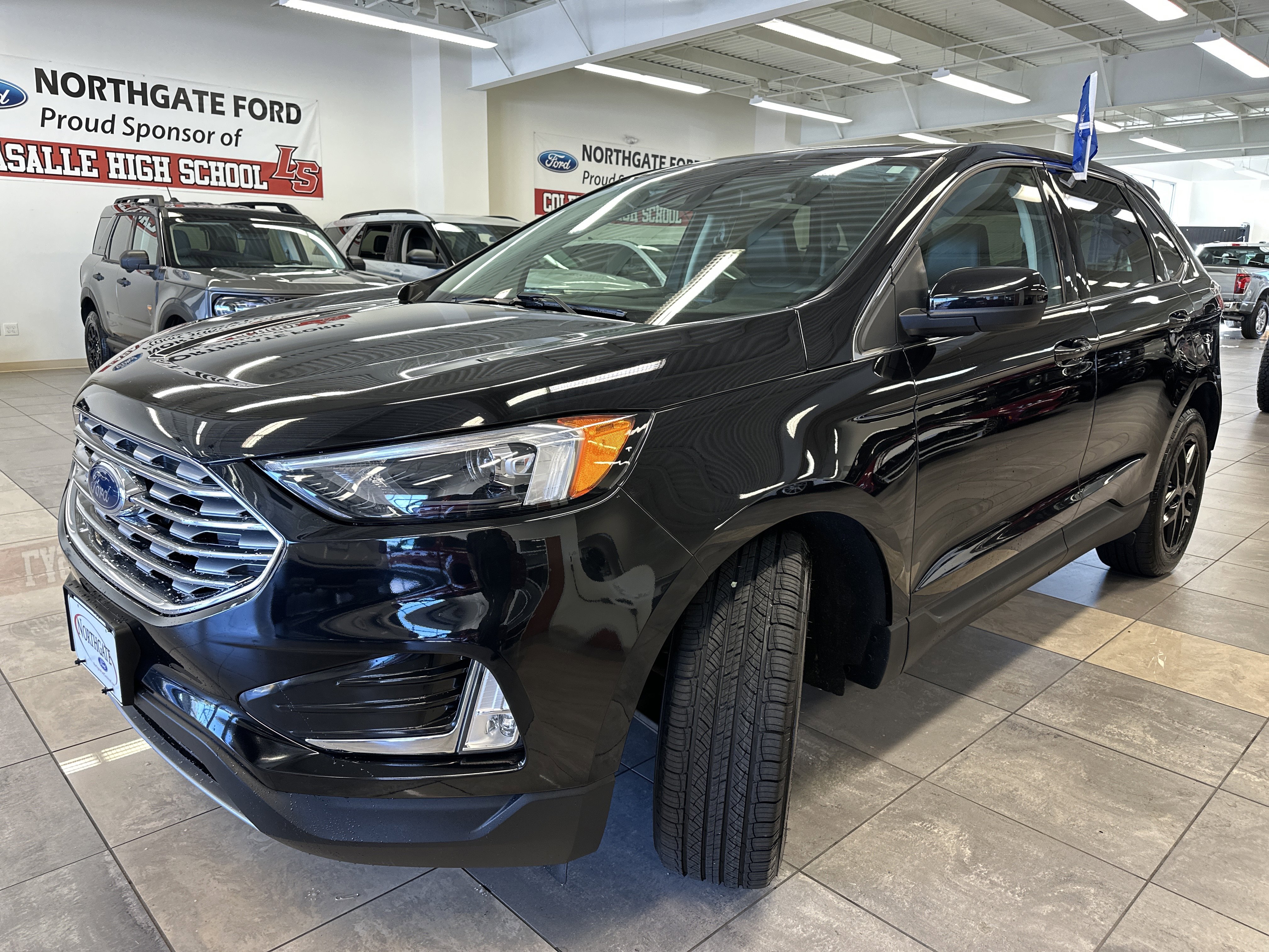 Certified 2022 Ford Edge SEL w/ Convenience Package image 17