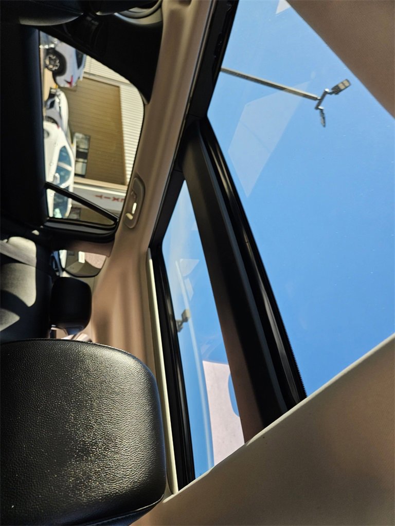 Used 2025 MAZDA CX-50 AWD 2.5 S w/ Premium Plus Pkg image 22