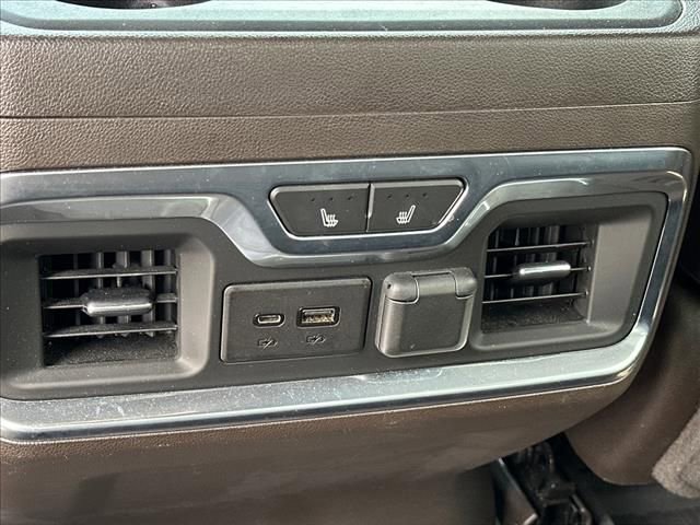 Used 2021 GMC Sierra 2500 Denali w/ Denali Ultimate Package AWD/4WD image 17