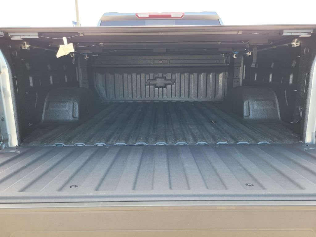 New 2025 Chevrolet Silverado 1500 RST w/ Redline Edition AWD/4WD image 12