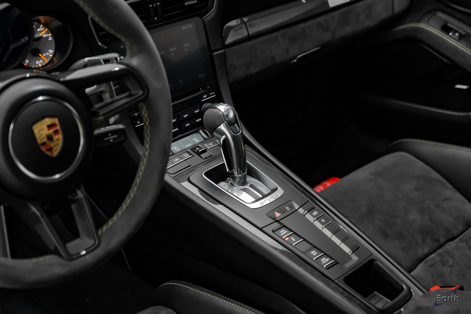 Used 2019 Porsche 911 GT2 RS w/ Weissach Package image 70