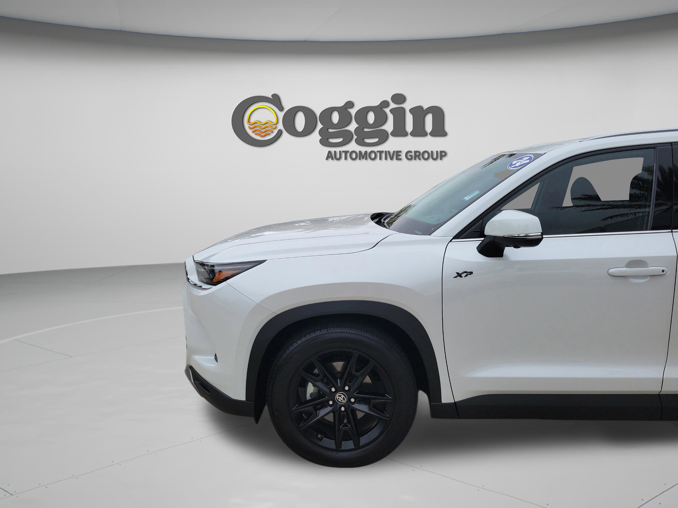 Certified 2024 Toyota Grand Highlander AWD Hybrid image 32