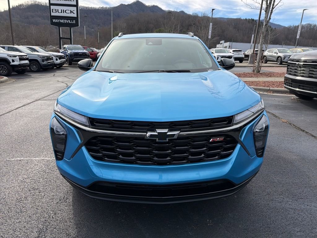 New 2025 Chevrolet Trax RS w/ Driver Confidence Package image 8