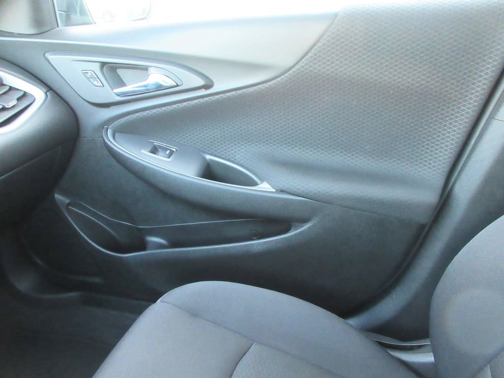 Used 2024 Chevrolet Malibu LT image 33
