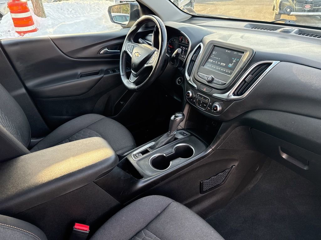 Used 2018 Chevrolet Equinox LT image 28