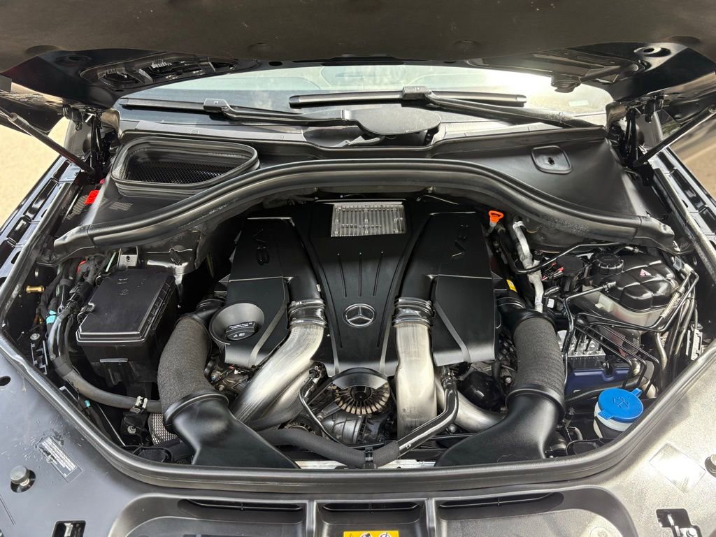 Used 2019 Mercedes-Benz GLS 550 4MATIC image 31